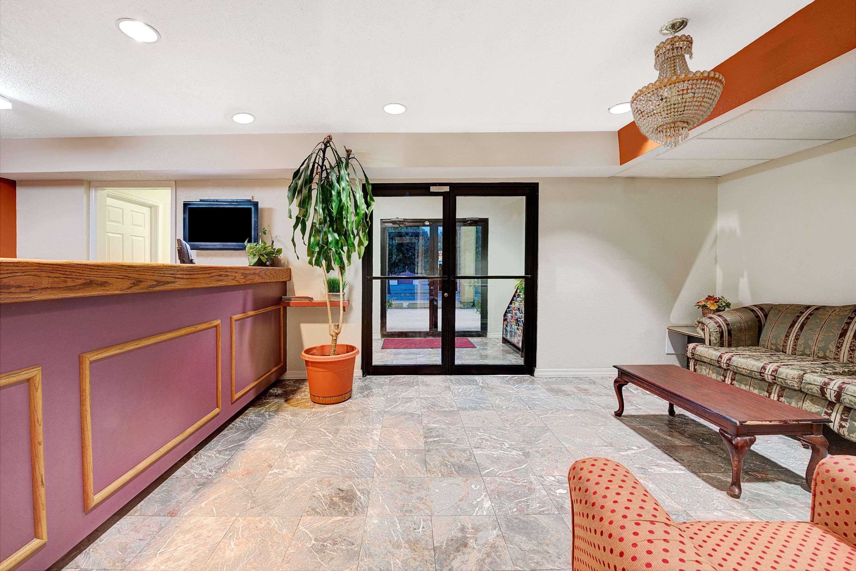 Super 8 By Wyndham Dallas South Ngoại thất bức ảnh