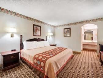 Super 8 By Wyndham Dallas South Ngoại thất bức ảnh